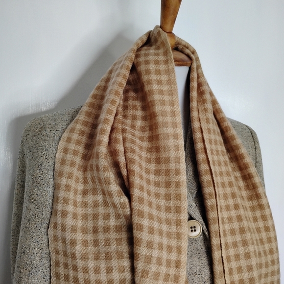 TAN AND CREAM PLAID PASHMINA - Picture 3 of 5